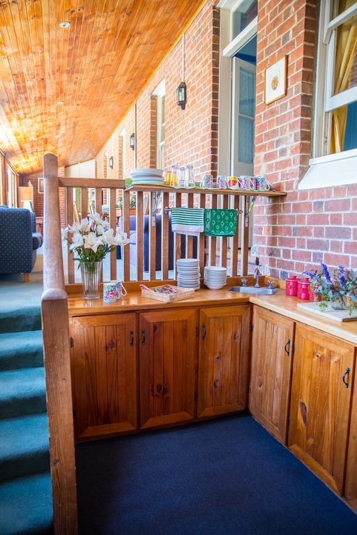 Boorowa Hotel Екстер'єр фото