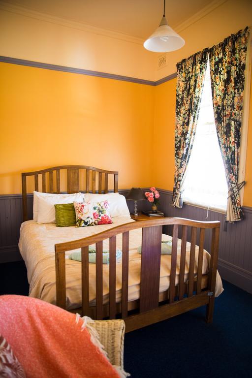 Boorowa Hotel Екстер'єр фото
