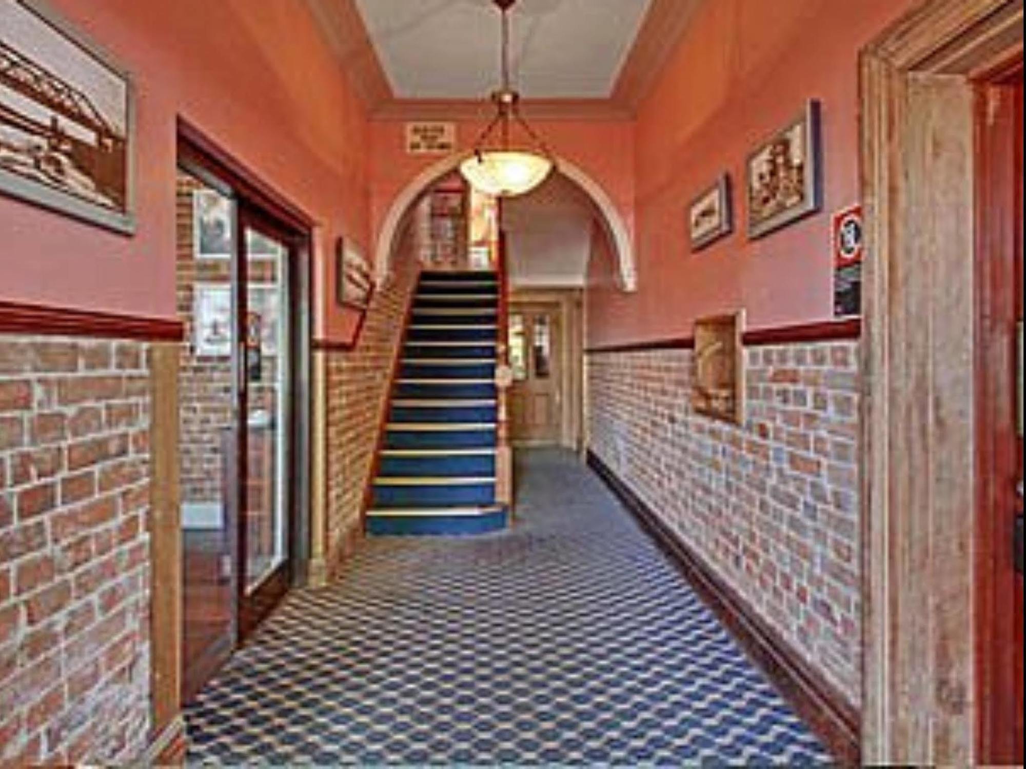 Boorowa Hotel Екстер'єр фото